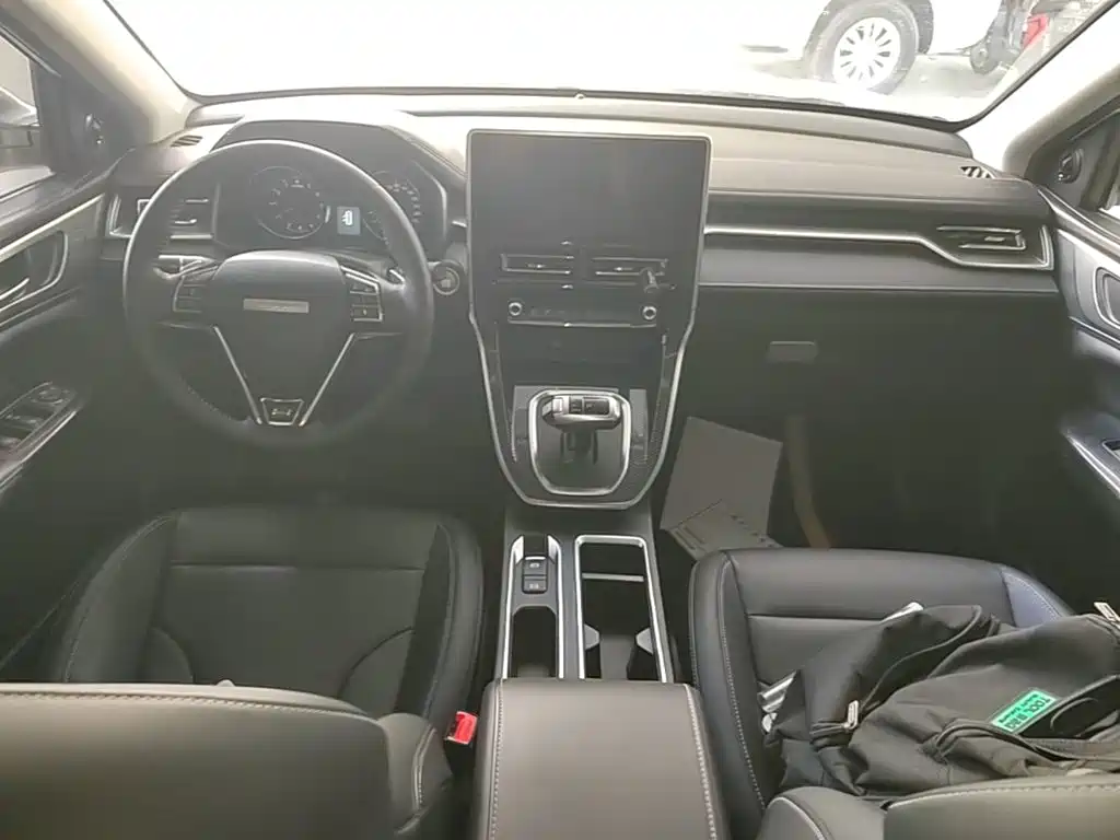Haval M6 — миниатюра 10