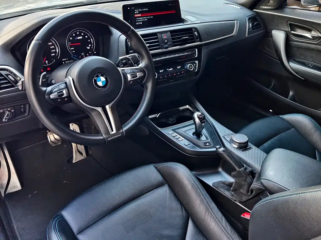 BMW M2 — миниатюра 9
