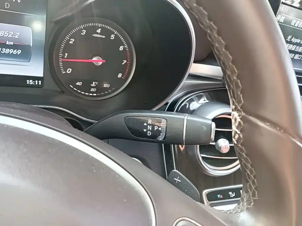 Mercedes-Benz GLC — миниатюра 14