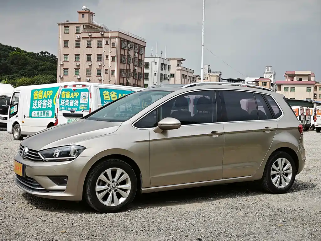 Volkswagen Golf Sportsvan — миниатюра 2