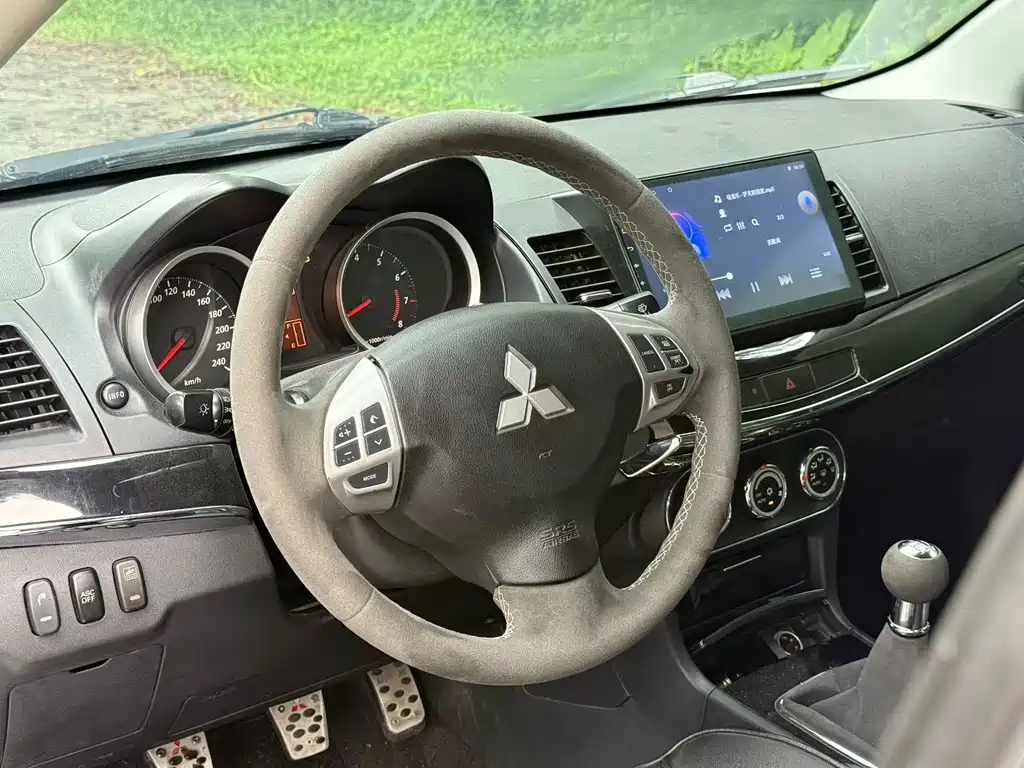 Mitsubishi Lancer EX — миниатюра 6