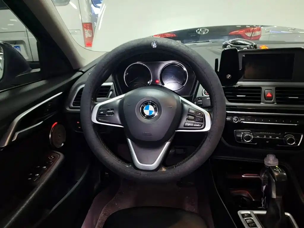 BMW 1 Series — миниатюра 15