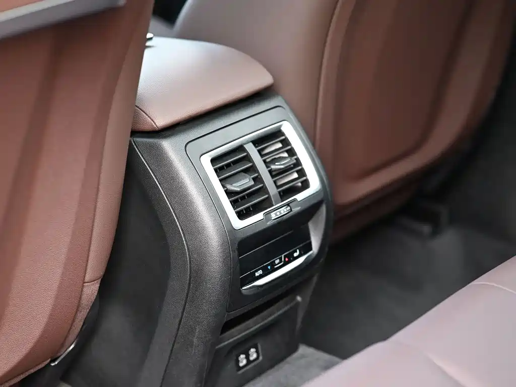 BMW X3 — миниатюра 13