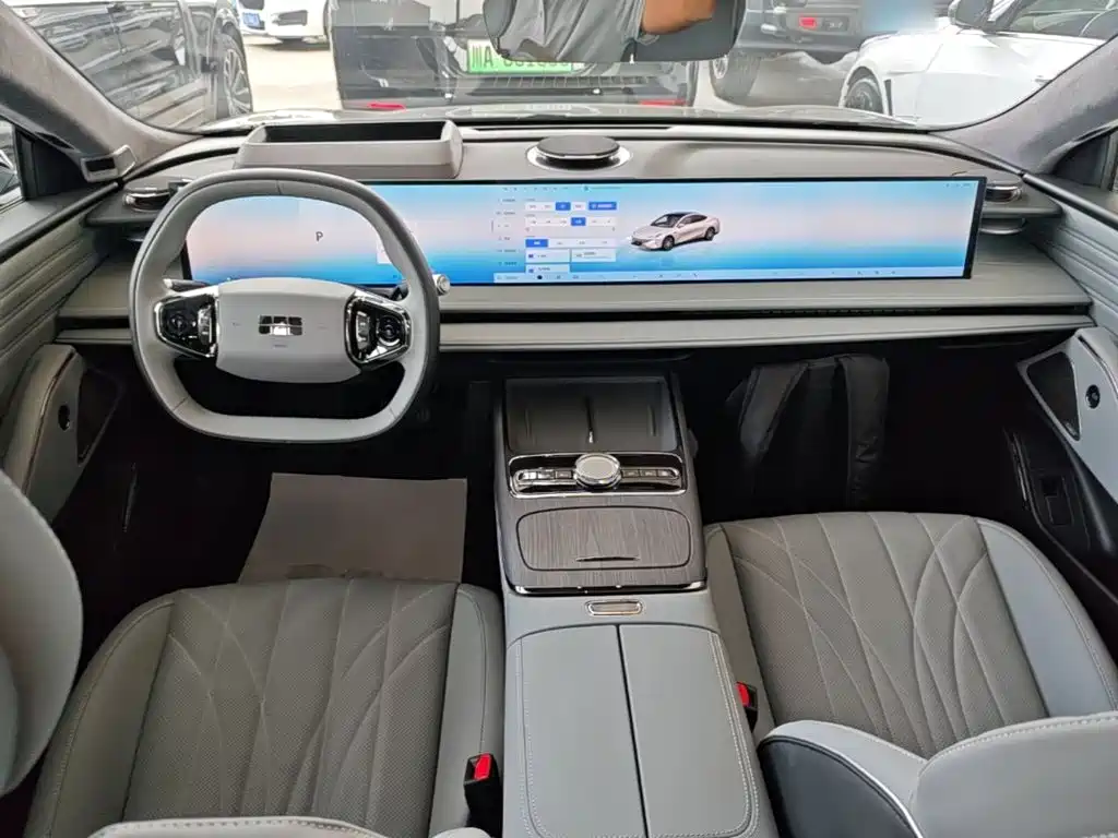 Geely Galaxy Galaxy E8 E8 2025 700km Smart Drive