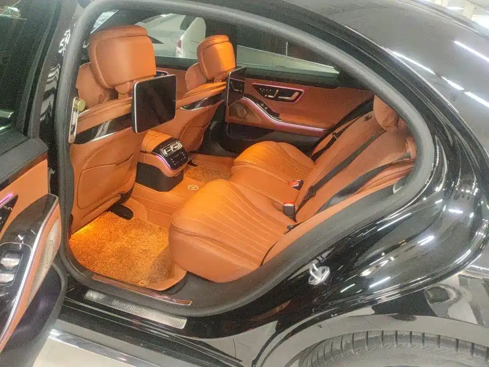 Mercedes-Benz S-Class — миниатюра 7
