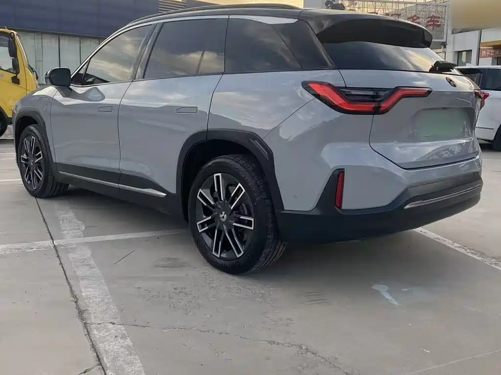 NIO ES6 — миниатюра 5