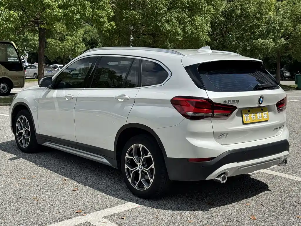 BMW X1 — миниатюра 5