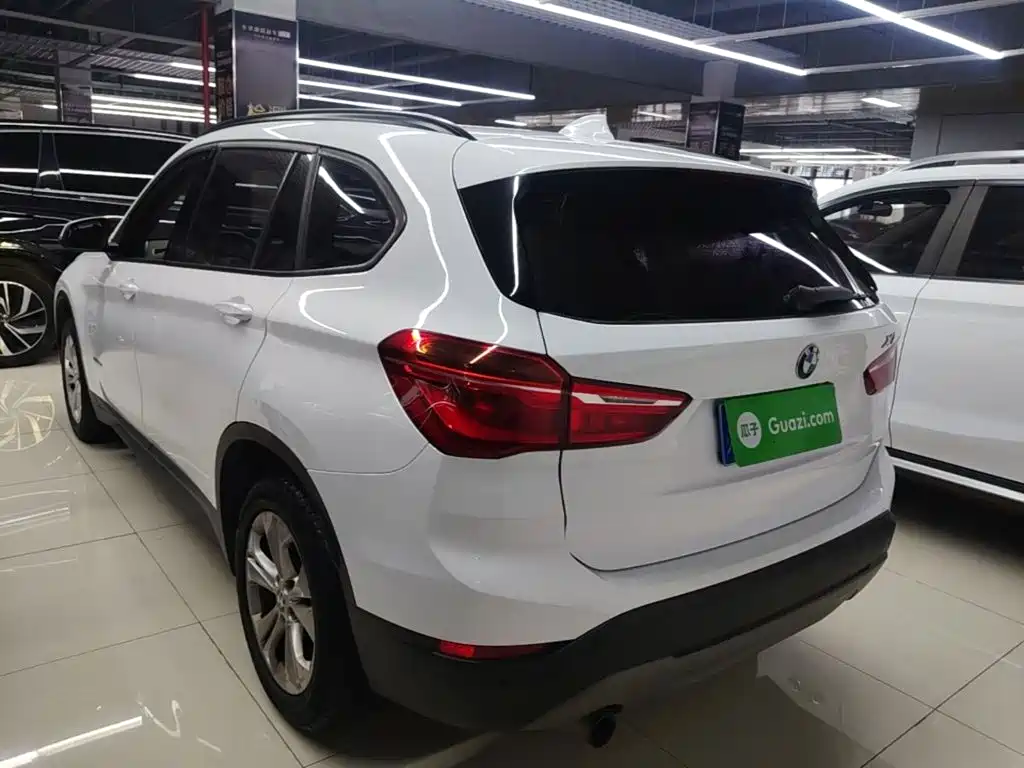 BMW X1 — миниатюра 5