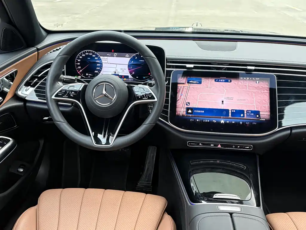 Mercedes-Benz E-Class E 2025 E 260 L