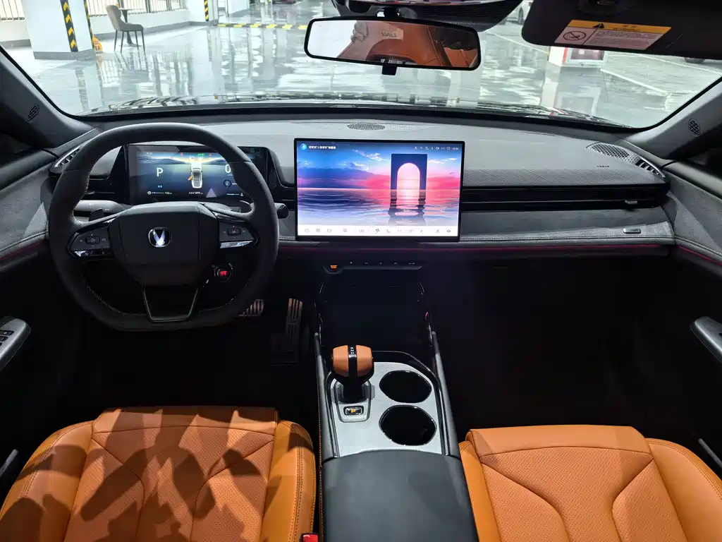Changan UNI-V — миниатюра 5