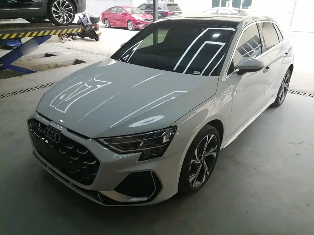 Audi A3 2025 Sportback 35TFSI Premium