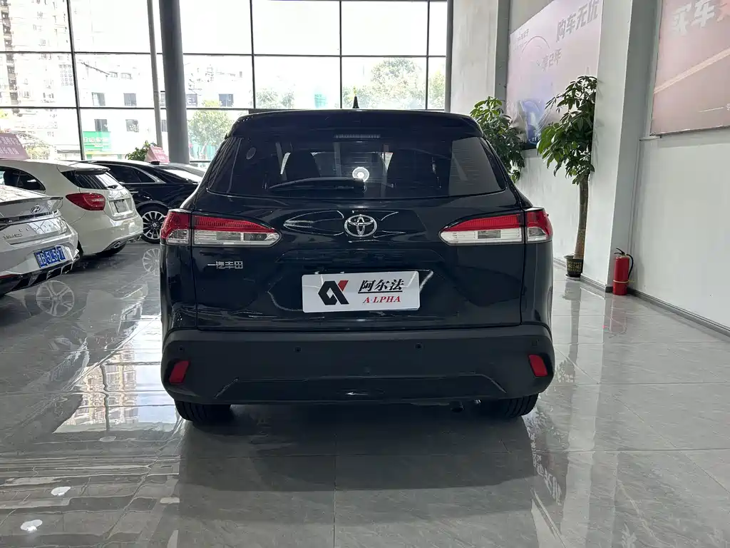 Toyota Corolla Cross — миниатюра 5