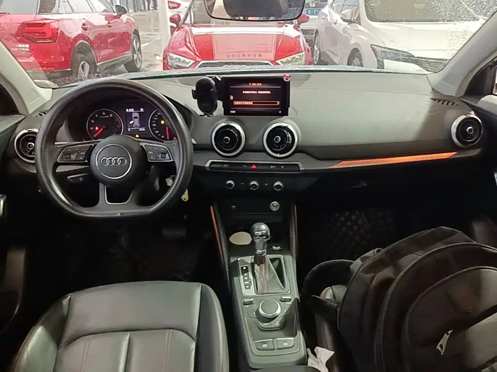 Audi Q2L — миниатюра 10
