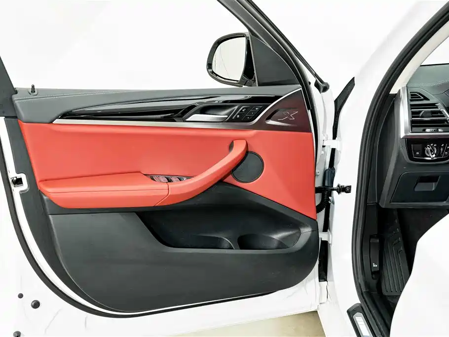 BMW X3 — миниатюра 16