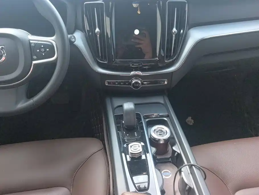 Volvo XC60 — миниатюра 16
