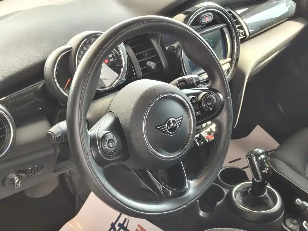 MINI Mini — миниатюра 8
