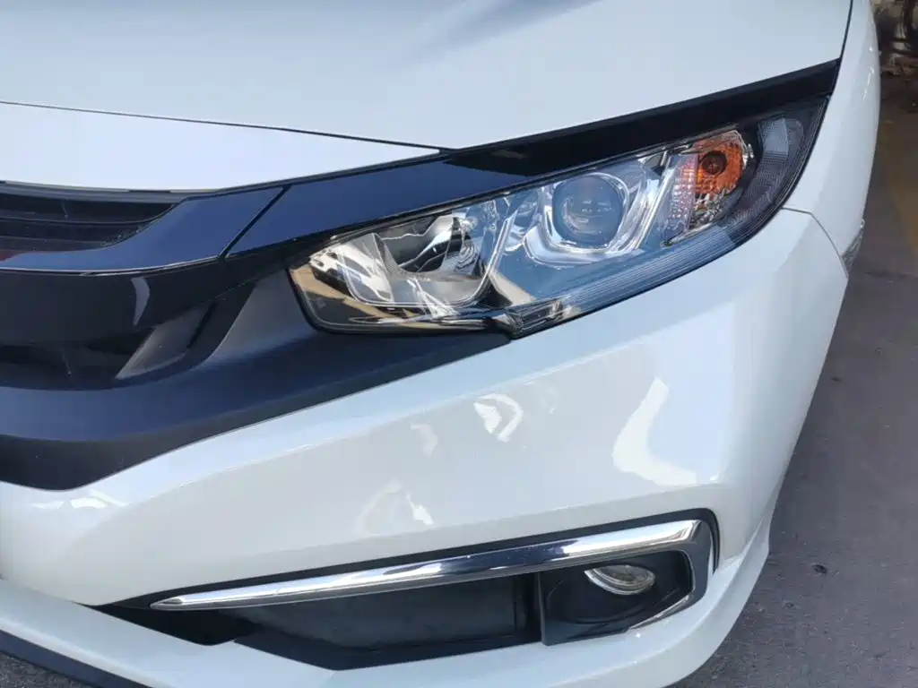 Honda Civic — миниатюра 24