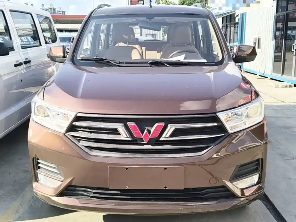 Wuling Hongguang — миниатюра 3