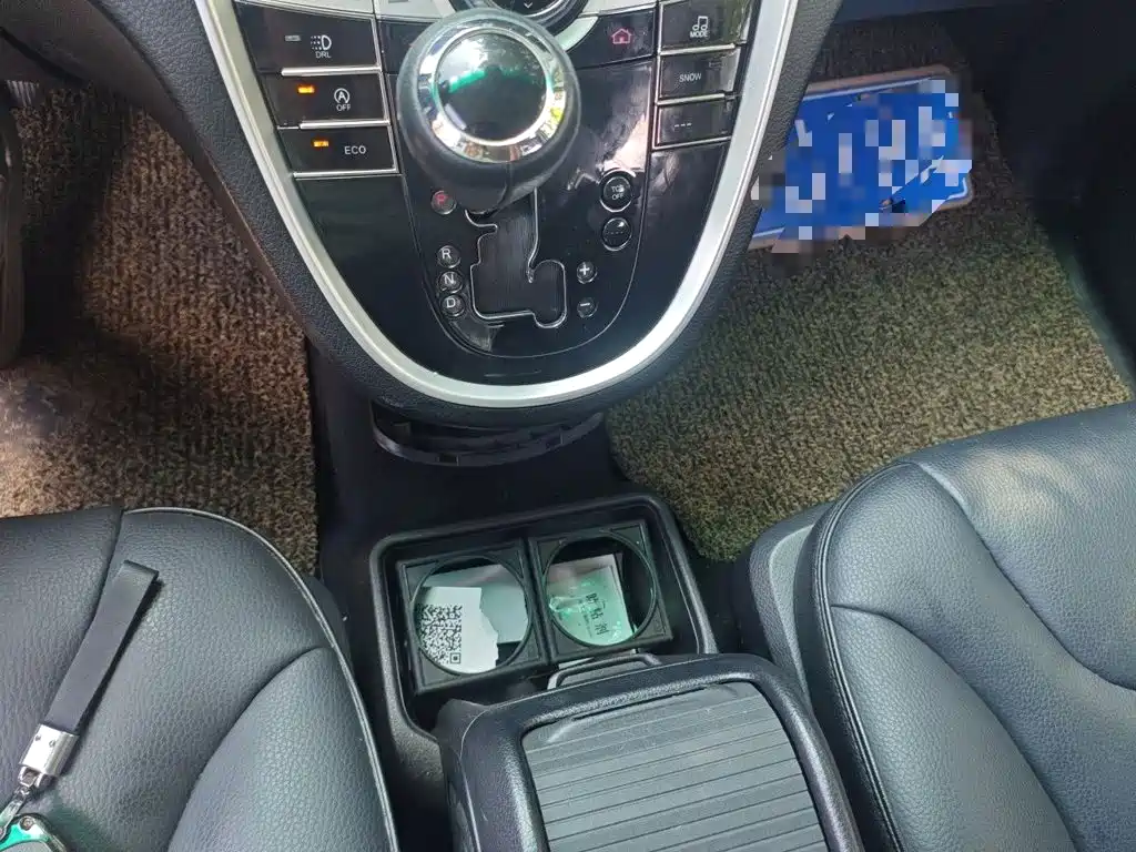 Luxgen Big 7 MPV — миниатюра 15