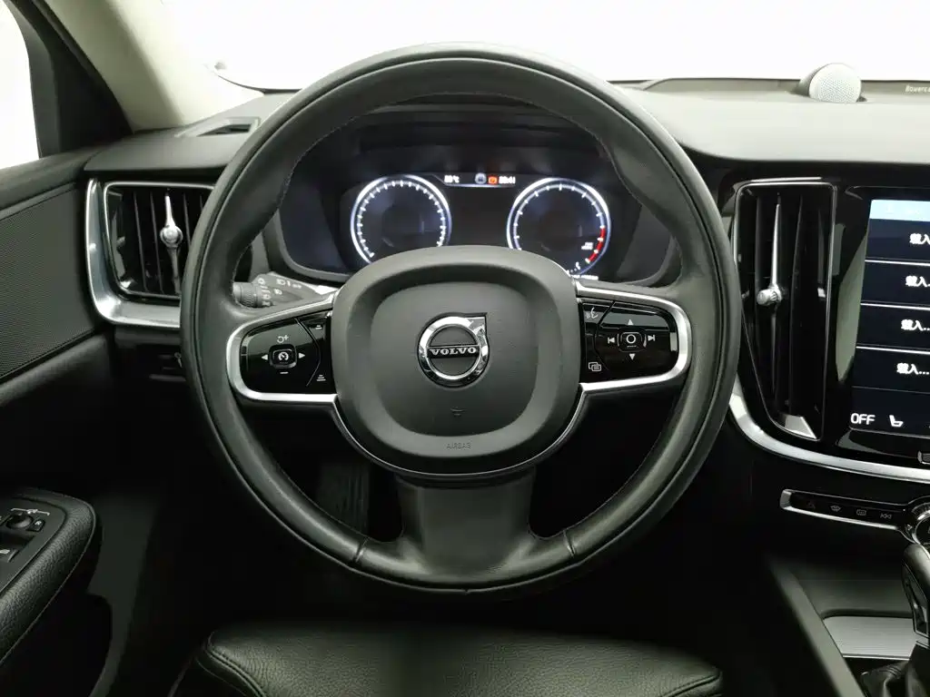 Volvo S60 — миниатюра 11