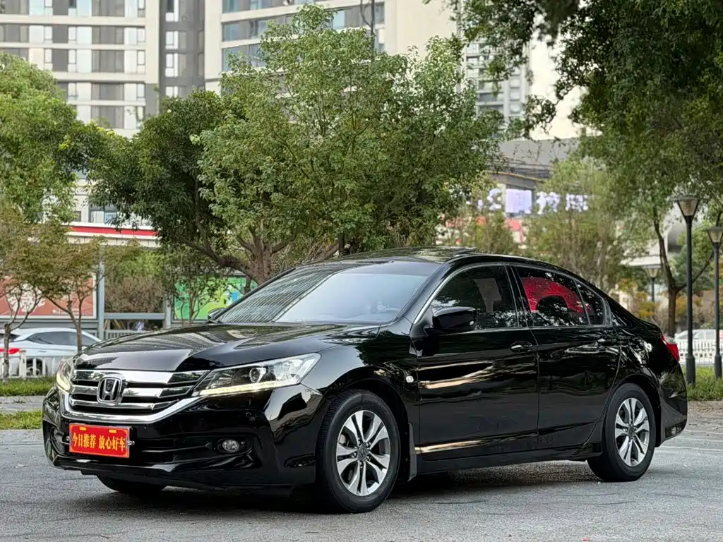Honda Accord — миниатюра 3