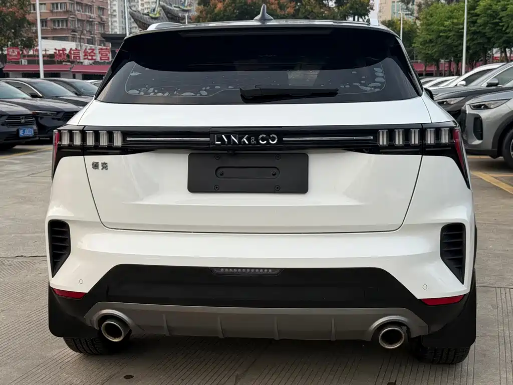 Lynk & Co 06 — миниатюра 6
