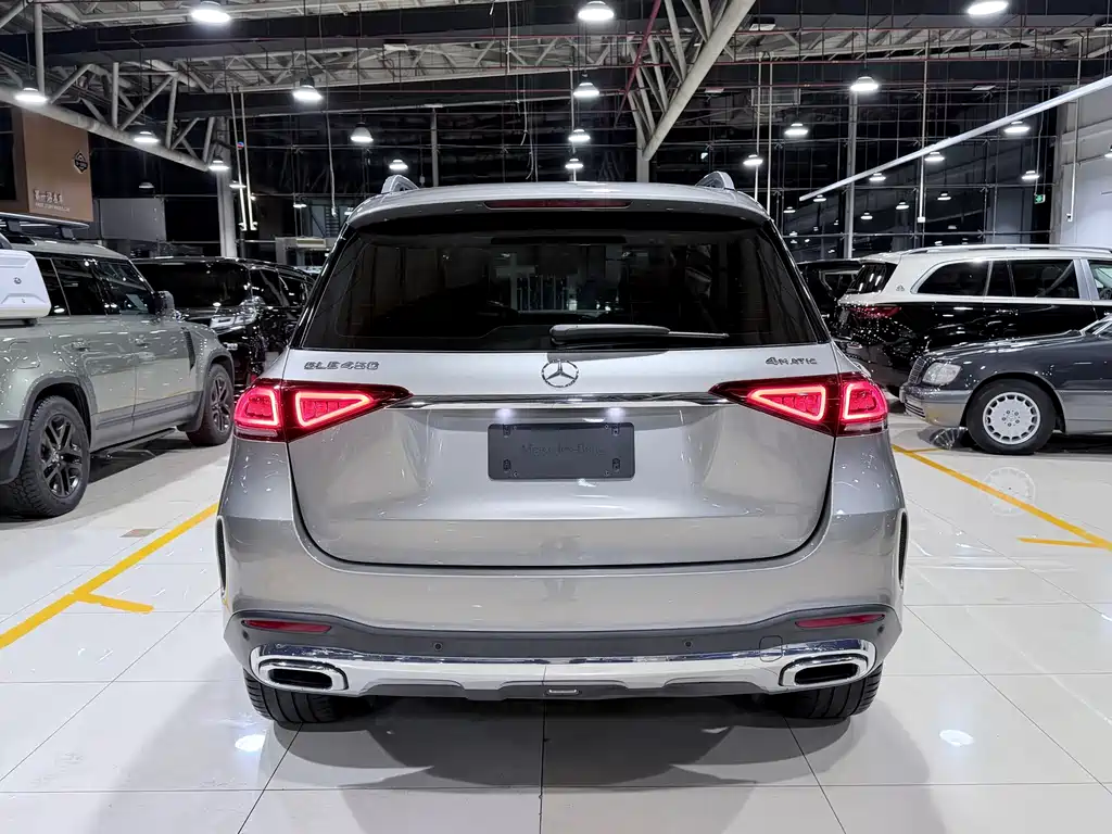 Mercedes-Benz GLE (Import) — миниатюра 17