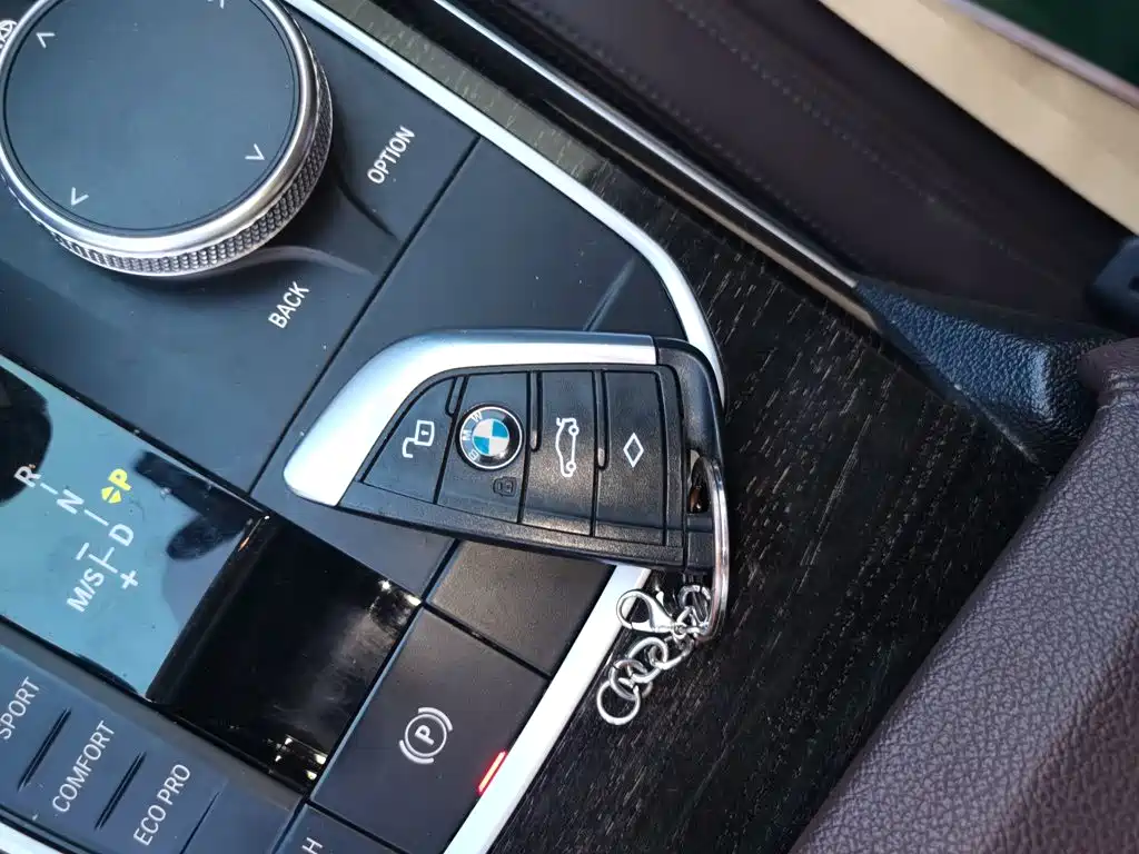 BMW 3 Series — миниатюра 12