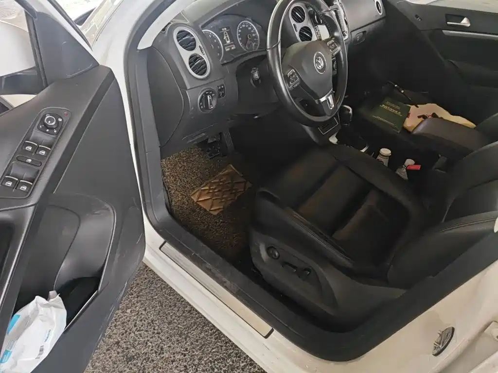 Volkswagen Tiguan — миниатюра 12