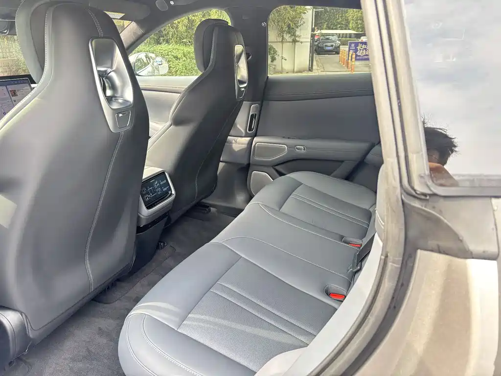 XIAOMI CAR XIAOMI YU7