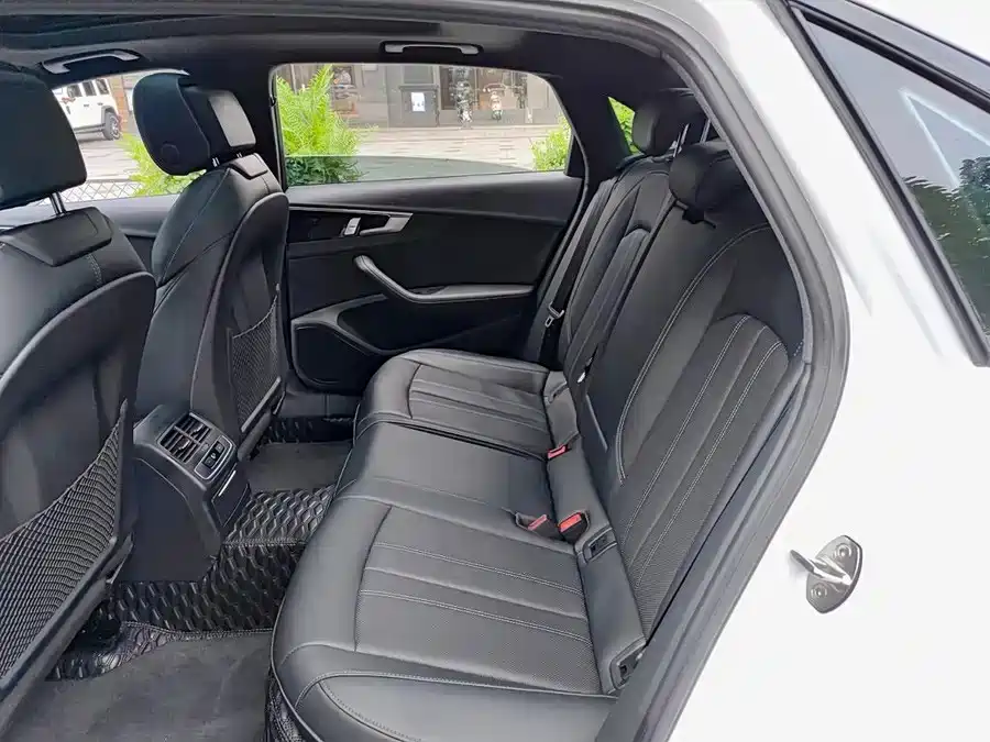 Audi A4L — миниатюра 8