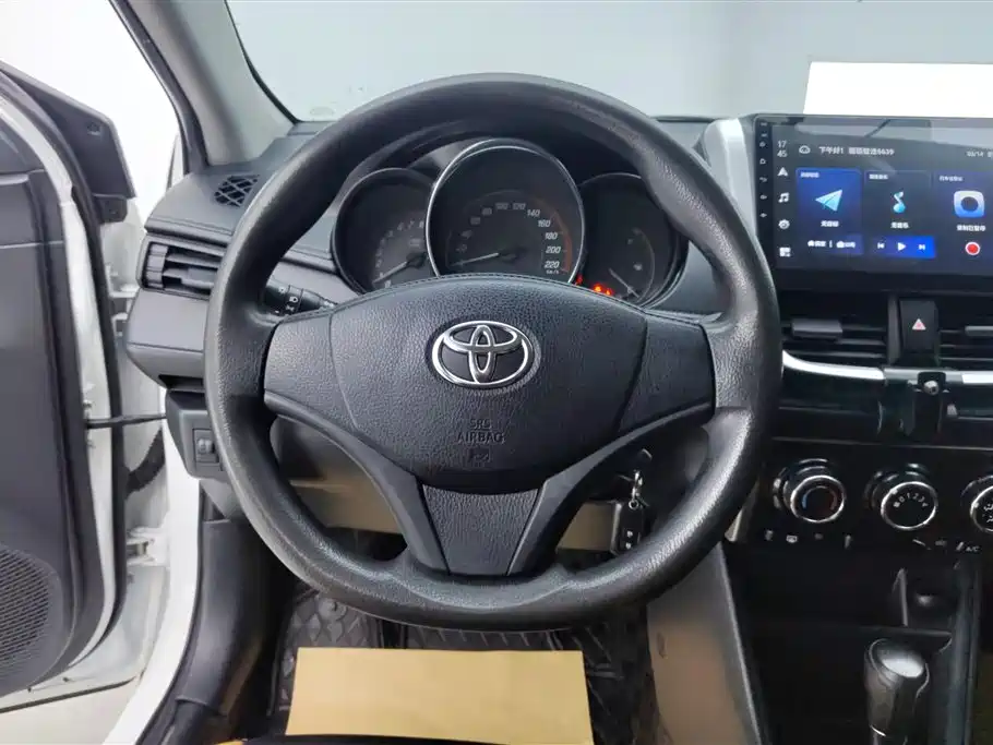 TOYOTA YARIS L ZHIXUAN