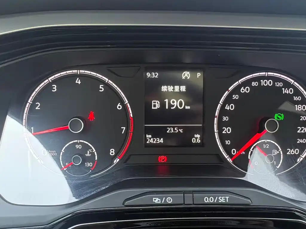 Volkswagen Polo 2021 Plus 1.5L AT