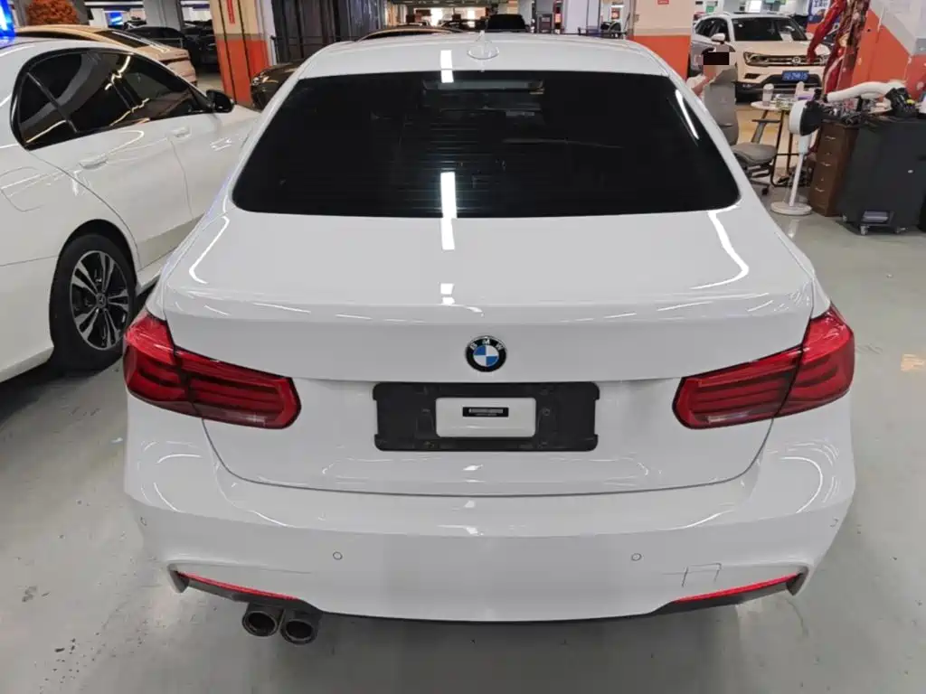BMW 3 Series — миниатюра 6