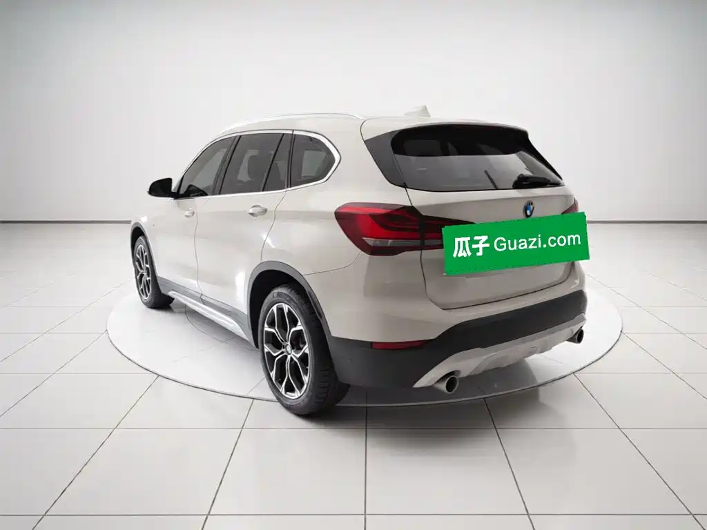 BMW X1 — миниатюра 4