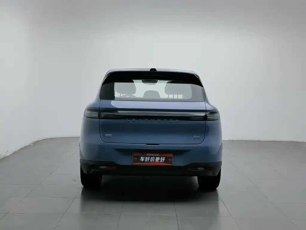 Leapmotor Leapmotor B10 — миниатюра 4