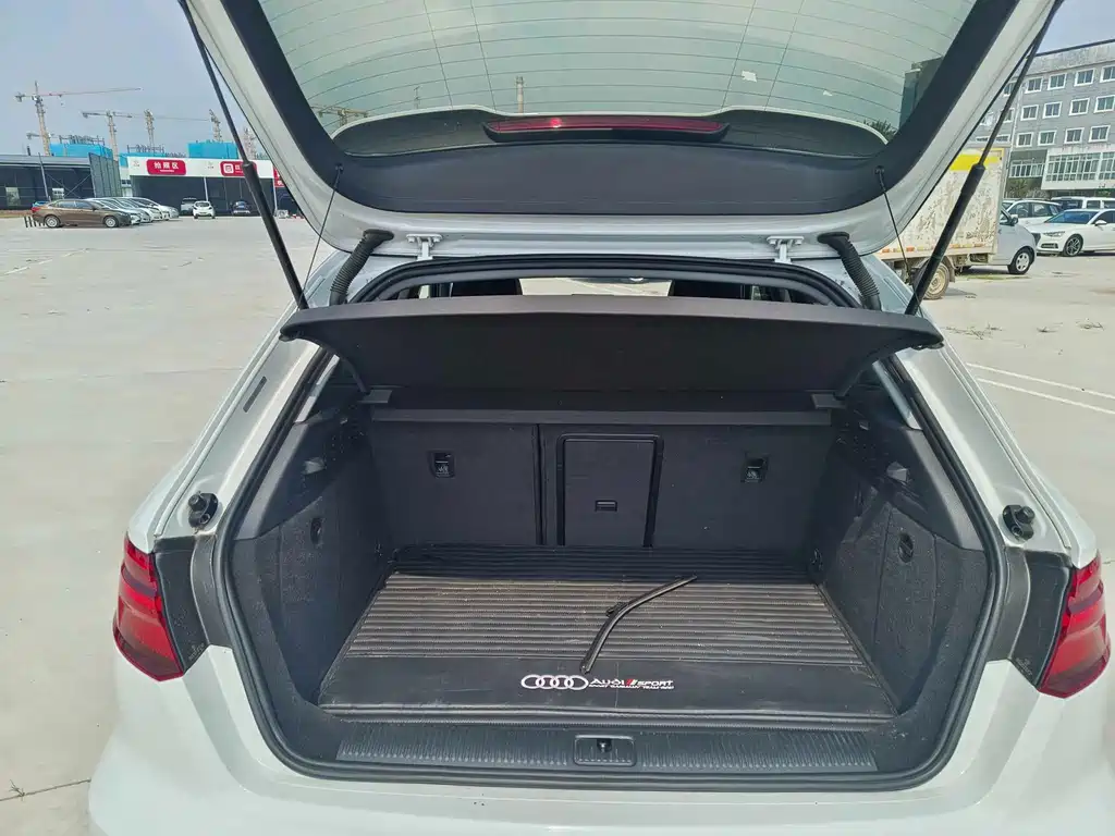 Audi A3 — миниатюра 9