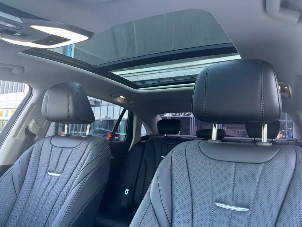 Hongqi Hongqi H5 — миниатюра 16