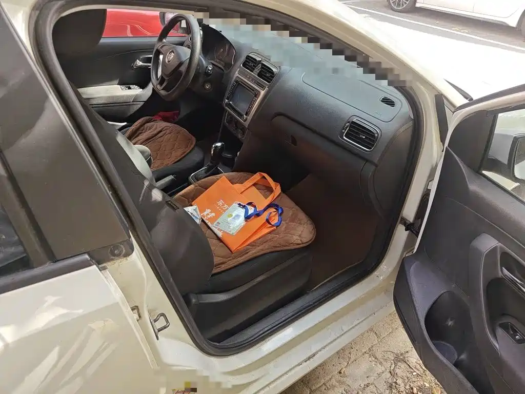 Volkswagen Polo — миниатюра 19