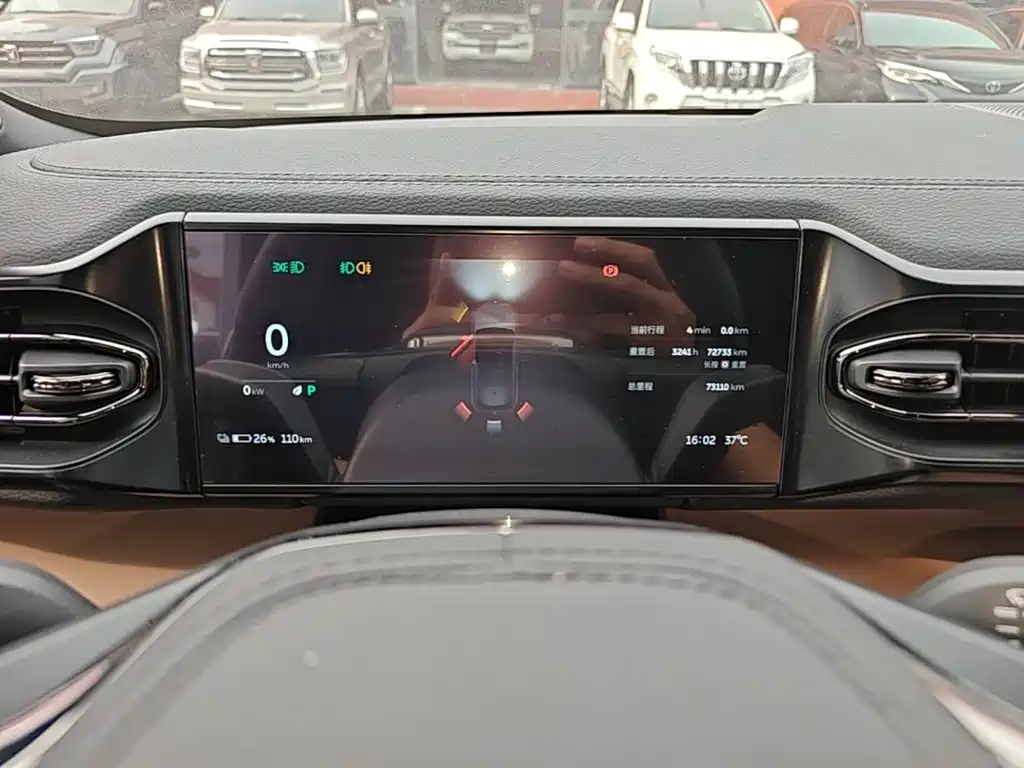 NIO ES6 — миниатюра 12