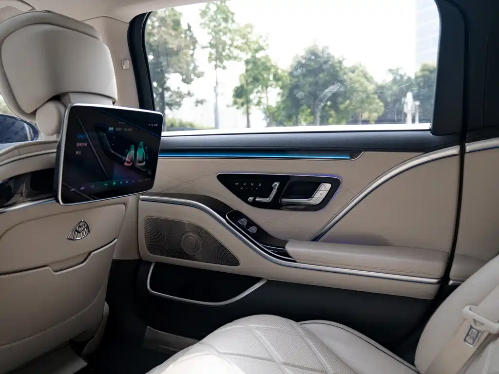 Mercedes-Benz S-Class — миниатюра 19