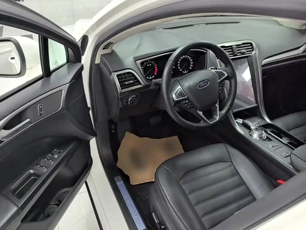 Ford Mondeo — миниатюра 16