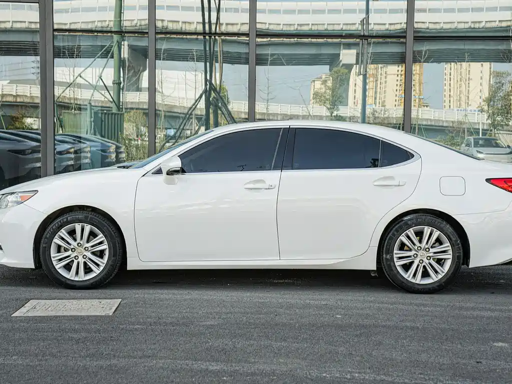 Lexus ES 2013 250 Elite