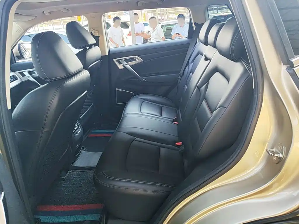 Geely Boyue — миниатюра 17