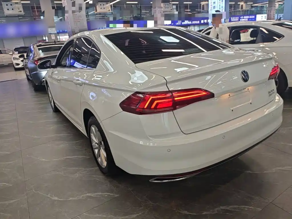 Volkswagen Bora — миниатюра 5