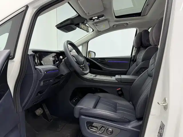 GAC TRUMPCHI YEARNING FOR M8