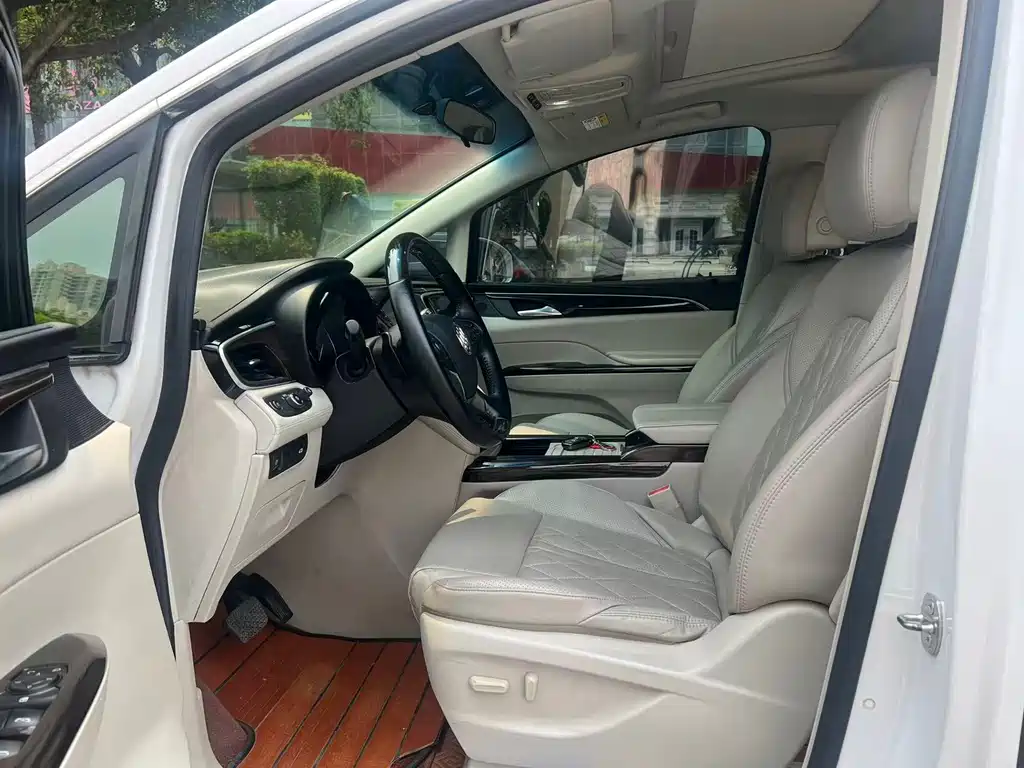 Buick GL8 2018 ES 28T Luxury VI