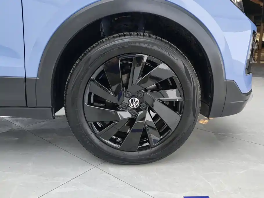 Volkswagen Tharu — миниатюра 6
