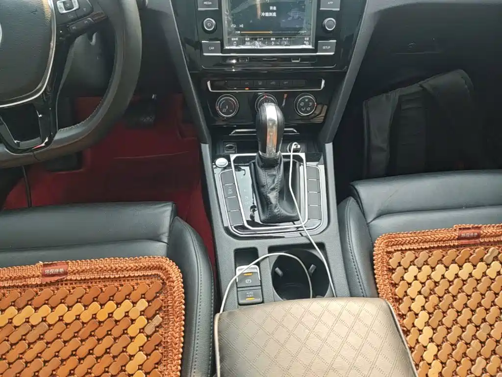Volkswagen Magotan — миниатюра 14
