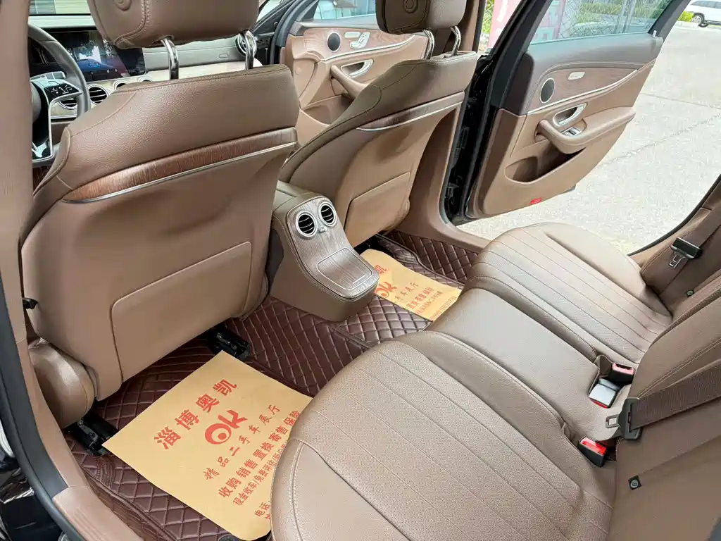 Mercedes-Benz E-Class E 2023 E 300 L Fashion